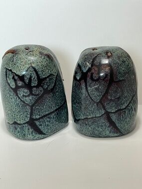 Brand New Artisan Ceramic Salt & Pepper Shakers - Teal Crackle Glaze